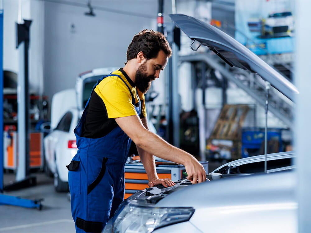 Comment bien reprendre un garage automobile en Haute-Savoie ?