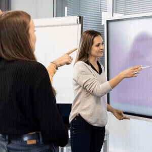 Formateurs de l’Académie by MG animant une session de formation professionnelle