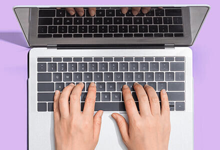 Saisie simplifiée des variables de paie via une interface digitale